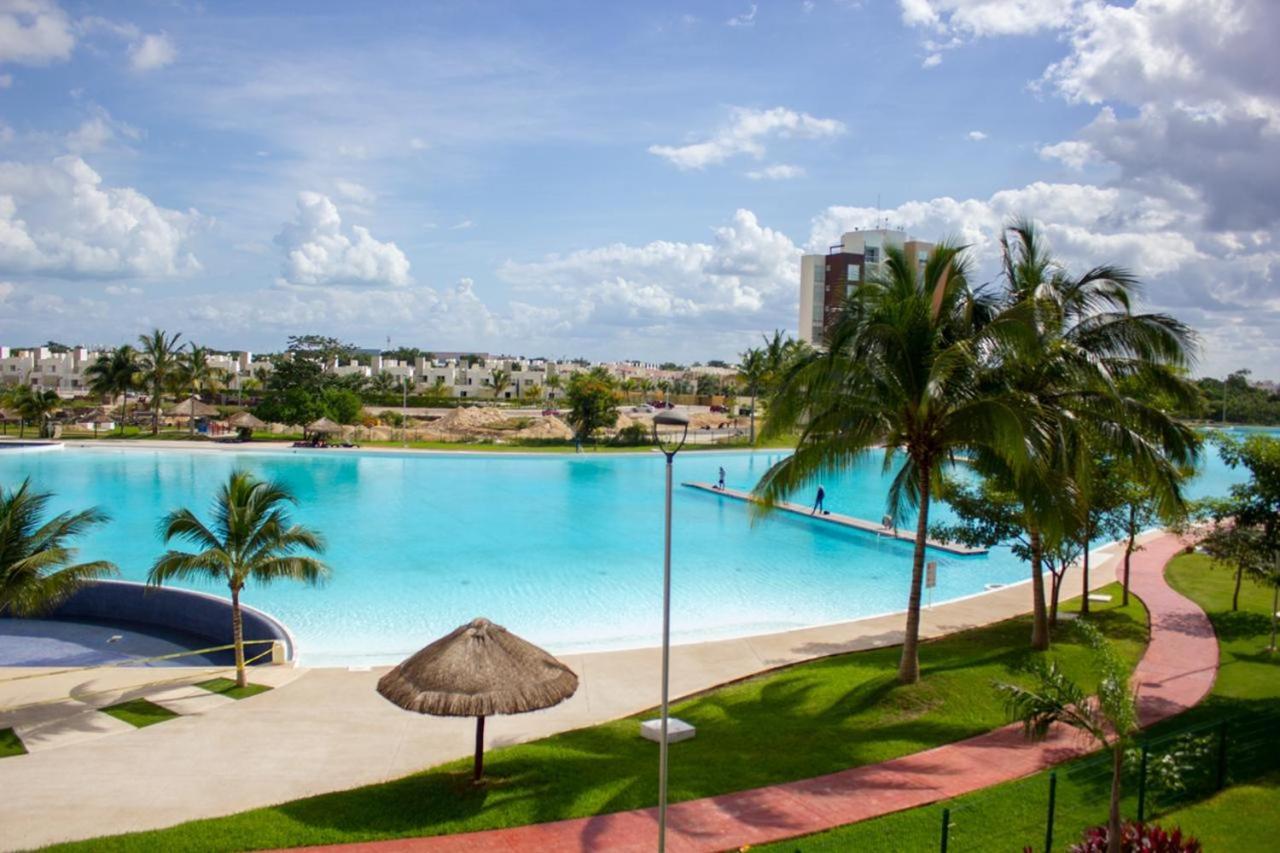 Departamento En Cancun Con 7 Albercas Tipo Playa Y Laguna Extérieur photo